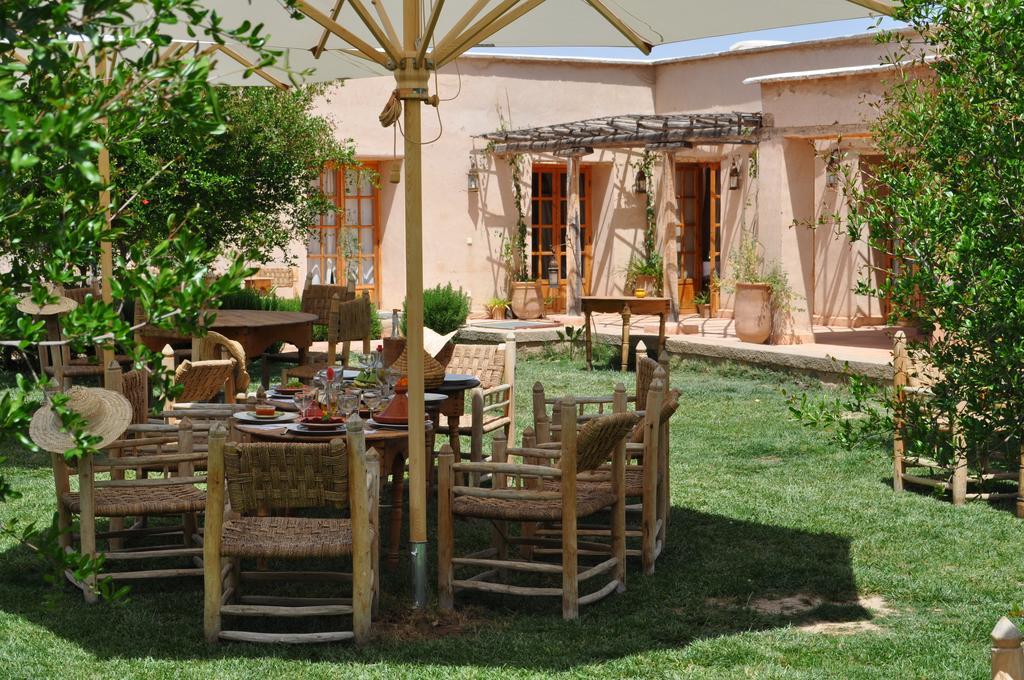 Jnane Tihihit Bed & Breakfast Lalla Takerkoust Dış mekan fotoğraf